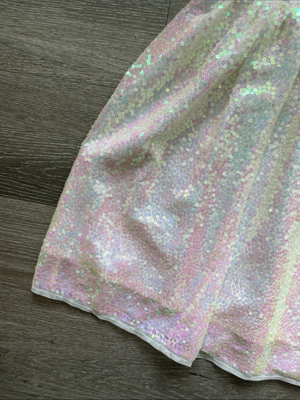H&M White Iridescent Sequin Girls' Party Dress~size 8/9 years
